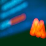 a blurry photo of a traffic signal